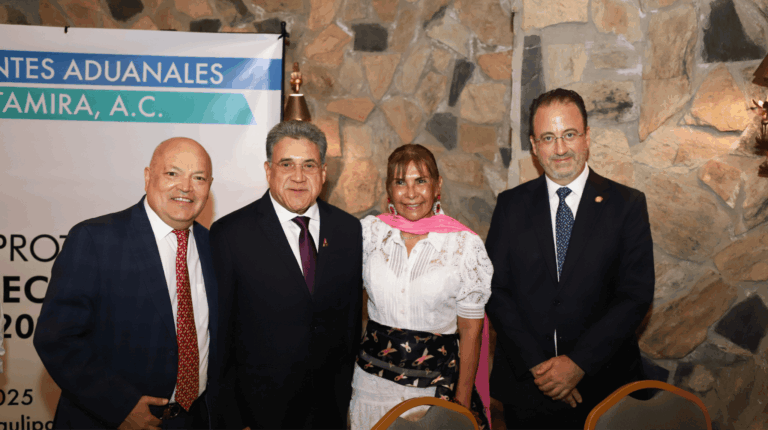 Sector aduanero, pilar del desarrollo