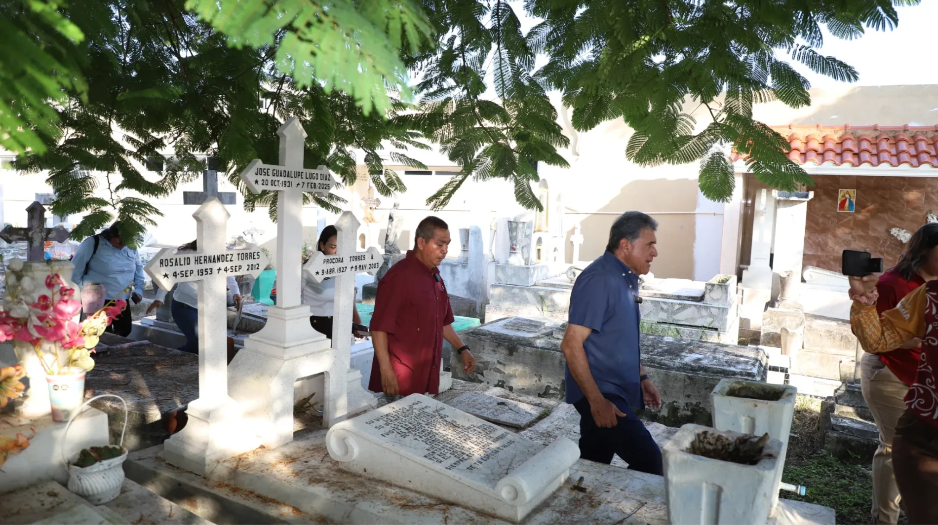 Altamira prepara los panteones2