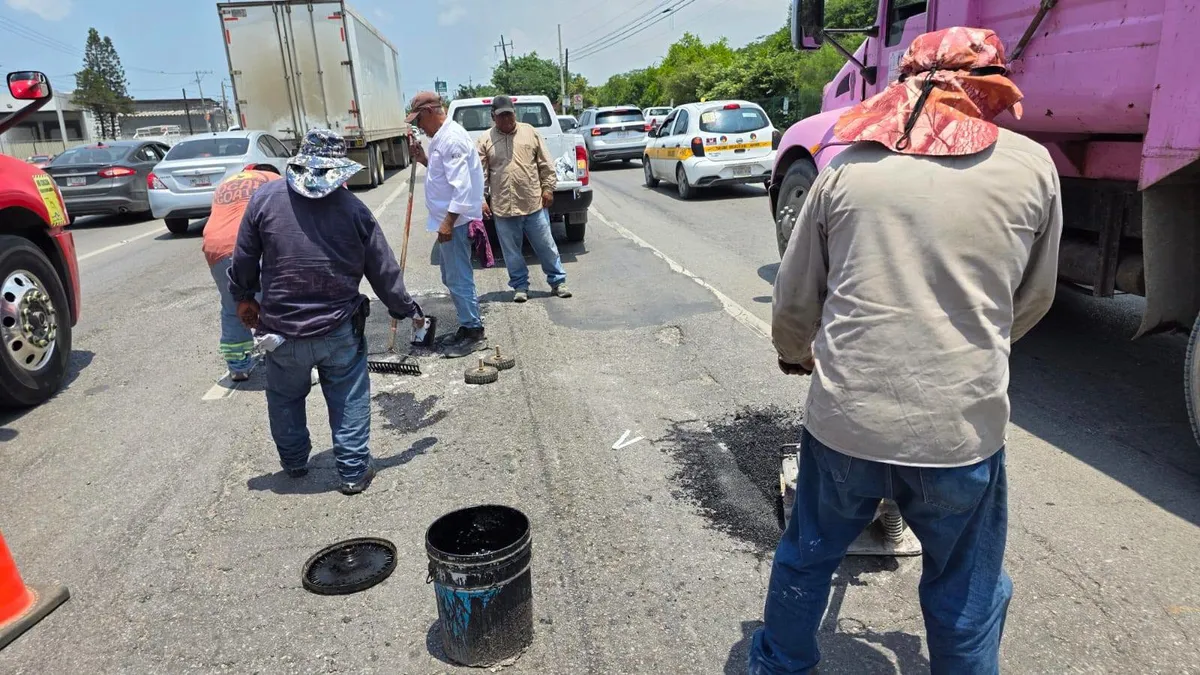 bacheo av.indusria