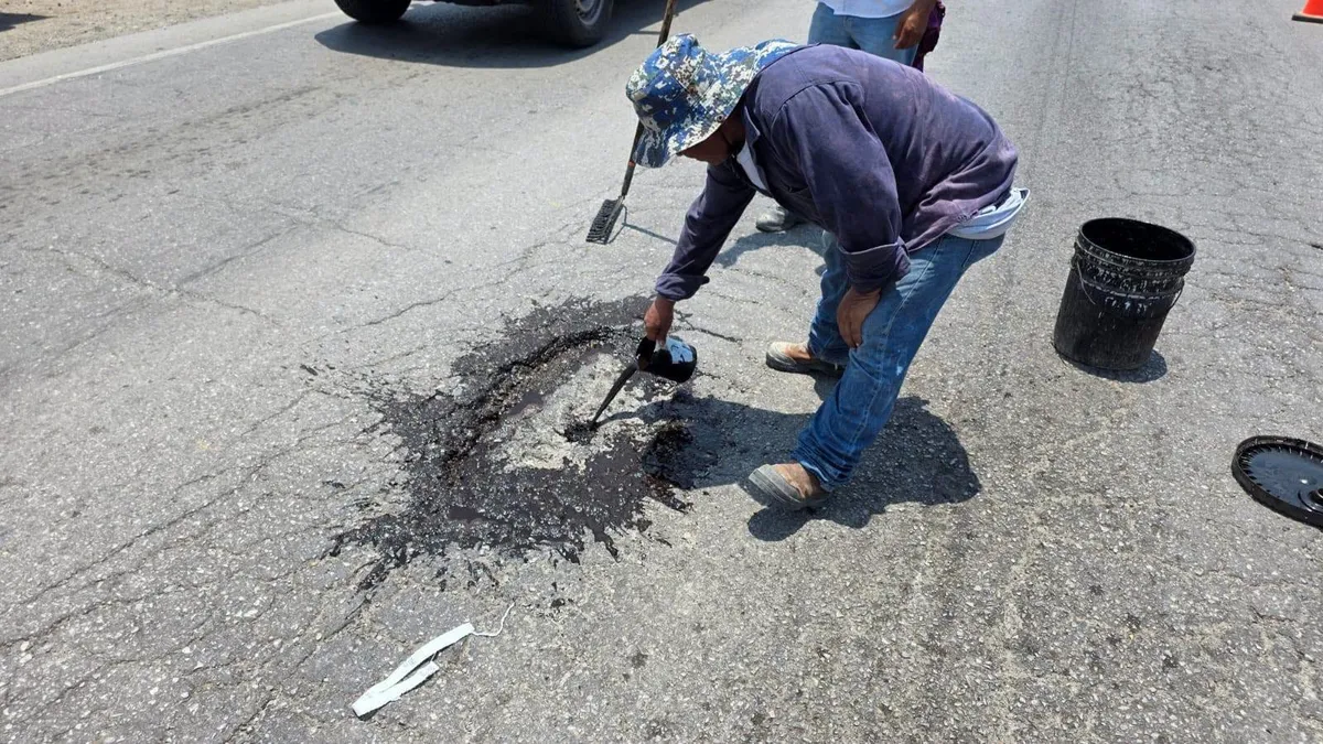 bacheo av.indusria1